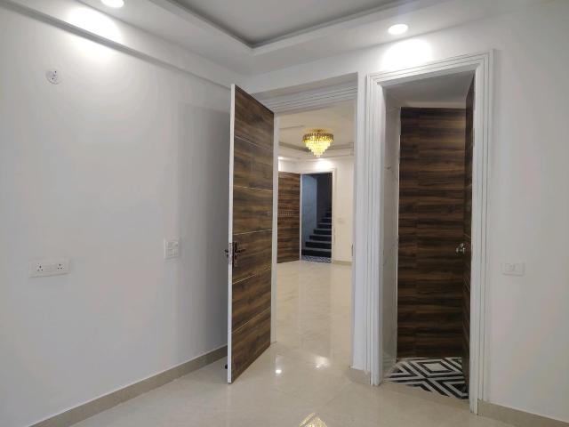 Flat for rent in South Delhi, Deri