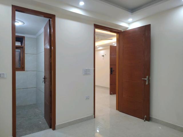 Flat for rent in South Delhi, Deri