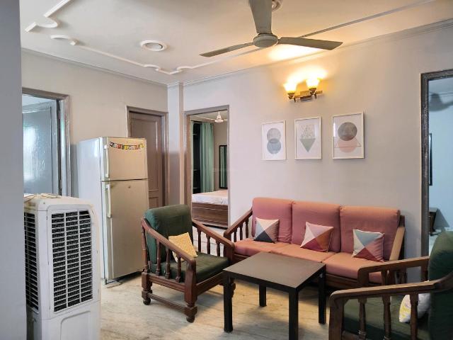 Flat for rent in South Delhi, Deri
