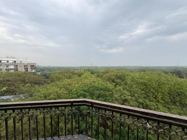 Flat for sale in South Delhi, Deri
