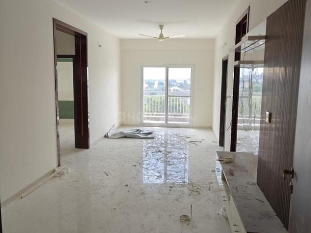 Flat for rent in DSR Highland Greens, Bangalore East