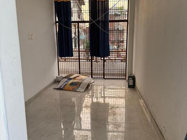 Flat for rent in Banaras Ghats, Varanasi