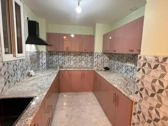 Flat for sale in Varanasi, Arunachal Pradesh