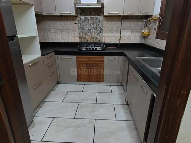 Flat for rent in Deri