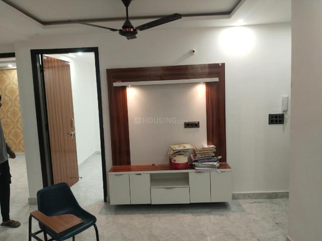 Flat for sale in South West Delhi, Deri