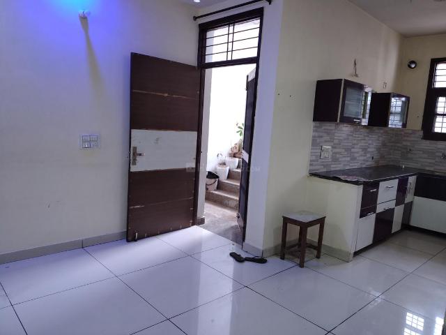 Flat for rent in Zirakpur, Punjab