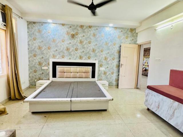 Flat for sale in Zirakpur, Punjab