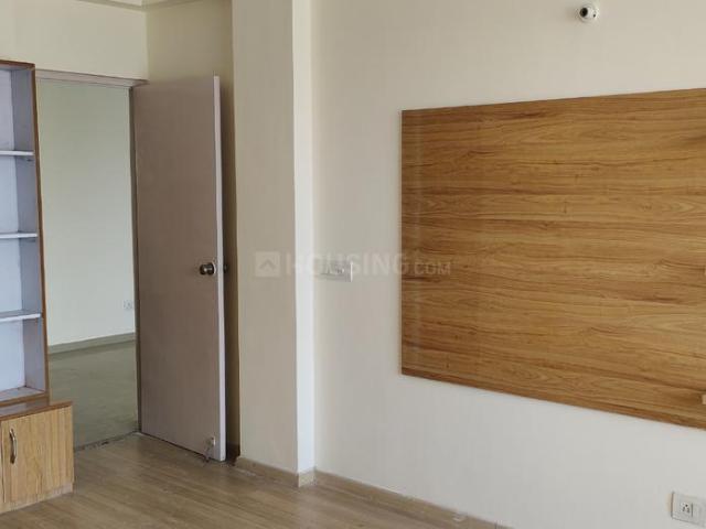 Flat for rent in Hariana