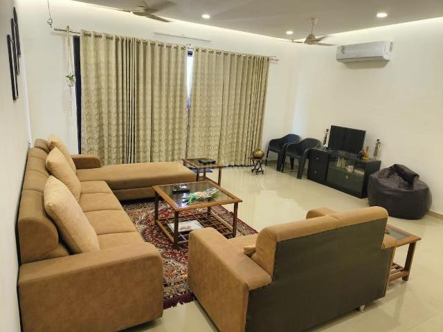 Flat for rent in Surat, Gujarat