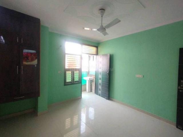 Flat for rent in West Delhi, Deri