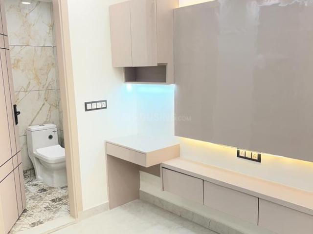 Flat for rent in West Delhi, Deri