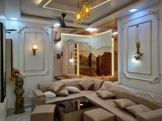 Flat for sale in West Delhi, Deri