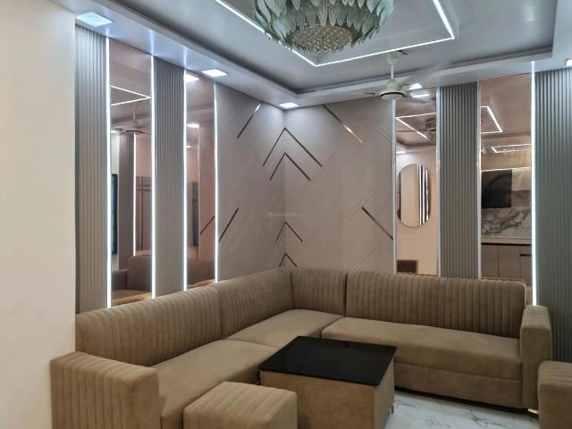 Flat for sale in West Delhi, Deri