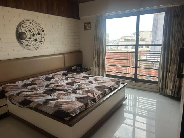 Flat for rent in Ambawadi, Navrangpura