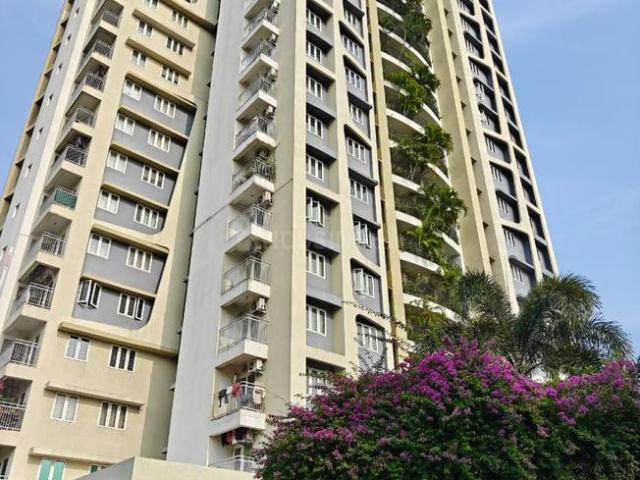 Flat for sale in Eroor, Thrippunithura