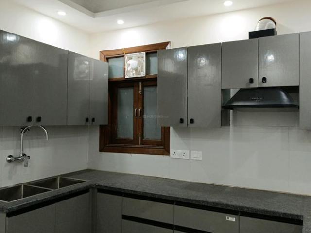 Flat for rent in South Delhi, Deri