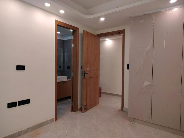 Flat for rent in South Delhi, Deri