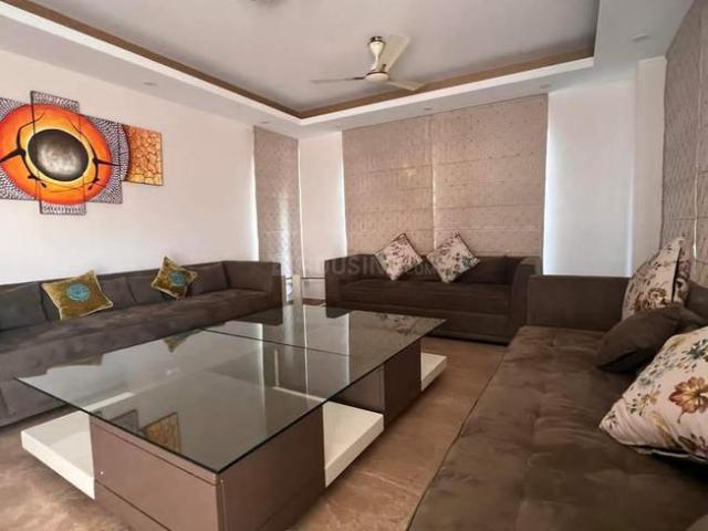 Flat for rent in South Delhi, Deri