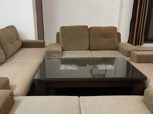Flat for rent in South Delhi, Deri