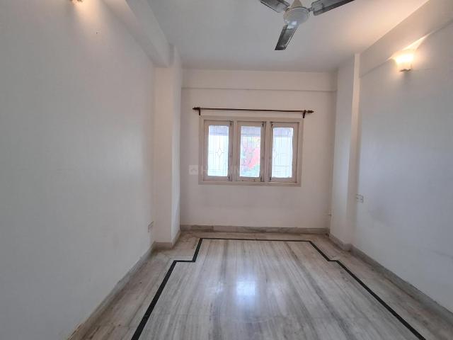 Flat for rent in Calcutta, West Bengal