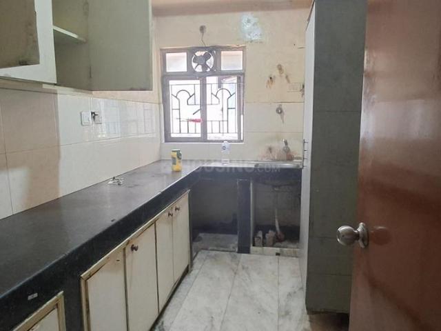 Flat for rent in Dhakuria, Kolkata