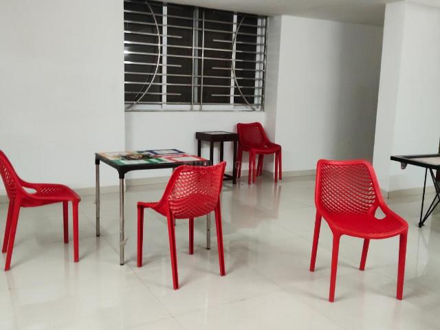 Flat for sale in Madya