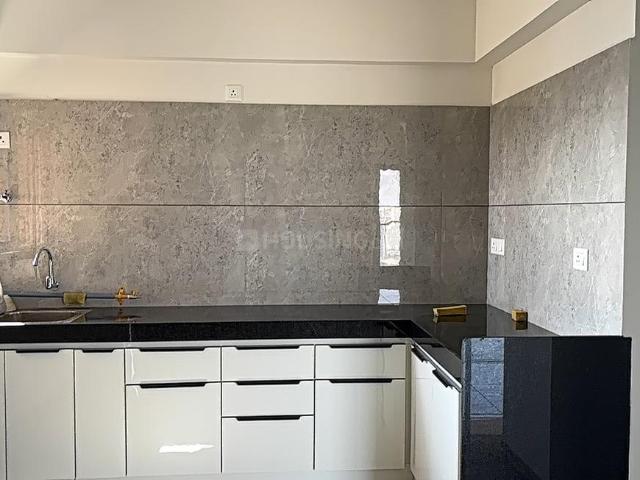 Flat for rent in Gota, Gujarat