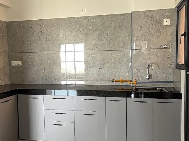 Flat for rent in Gota, Gujarat