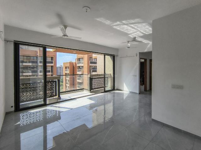 Flat for rent in Gota, Gujarat
