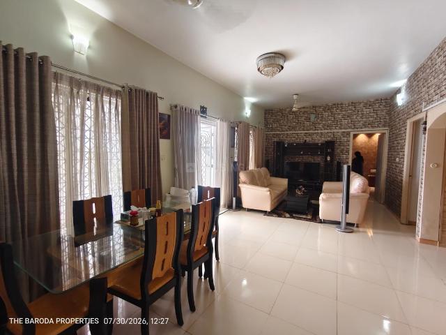 Flat for sale in Vadodara
