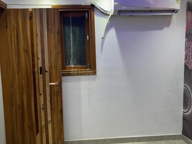 Flat for rent in Deri
