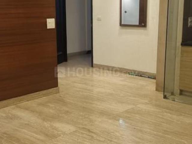 Flat for rent in Deri