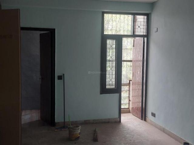 Flat for rent in Deri