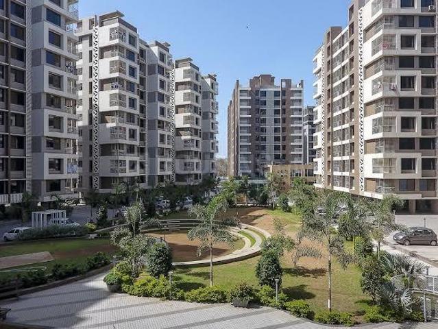 Flat for sale in Vapi, Gujarat