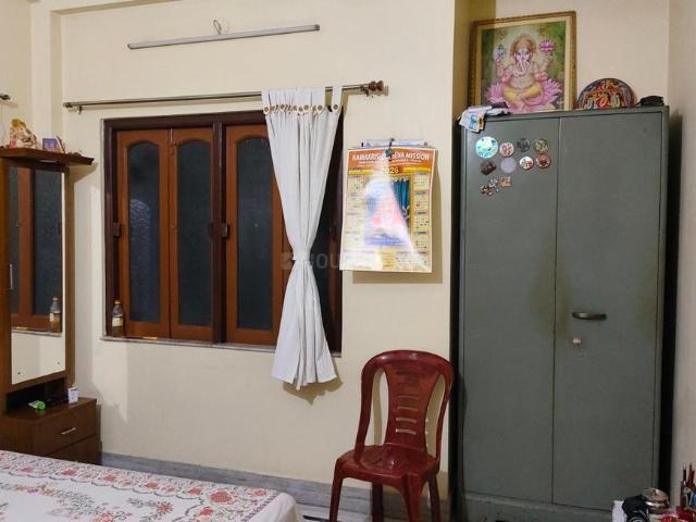 Flat for rent in Calcutta, West Bengal