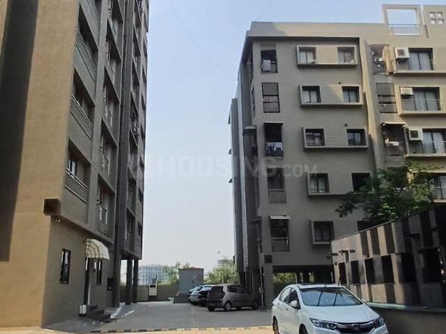 Flat for sale in Ambavadi, Gujarat