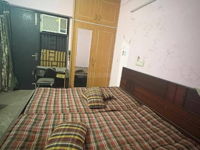 Flat for rent in West Delhi, Deri