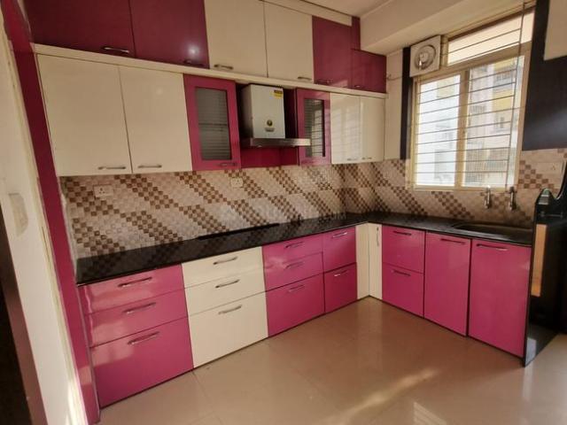 Flat for rent in Madya