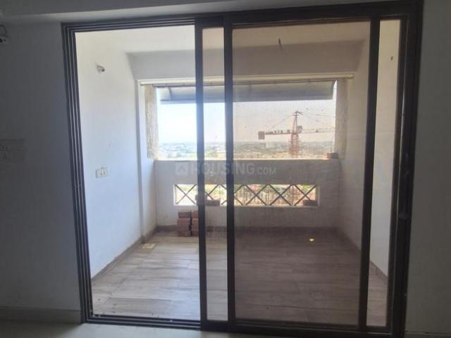Flat for rent in Madya