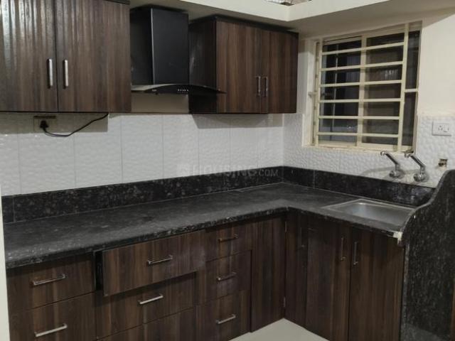 Flat for sale in Madya