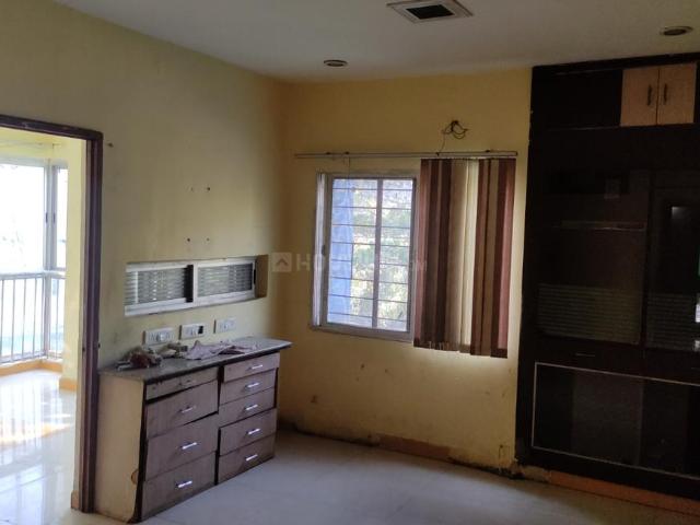 Flat for sale in Madya