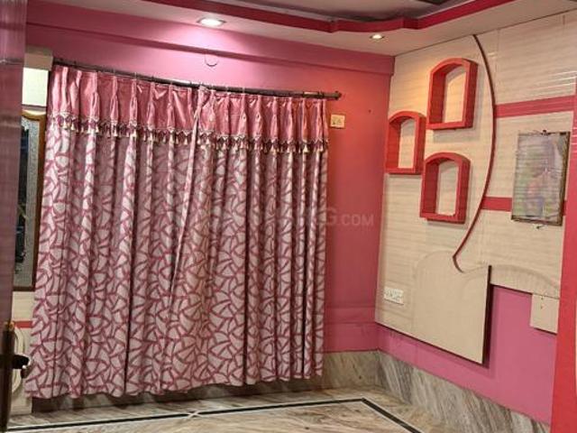 Flat for rent in Howrah Maidan, Haora