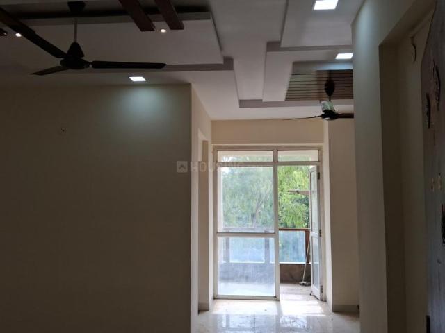 Flat for sale in Madya
