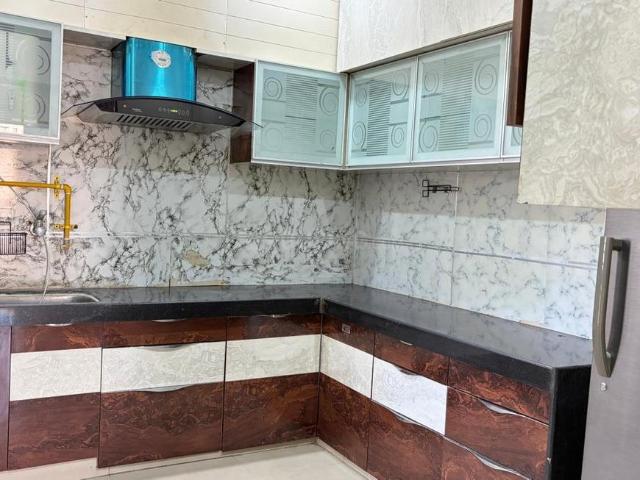 Flat for rent in Gota, Gujarat