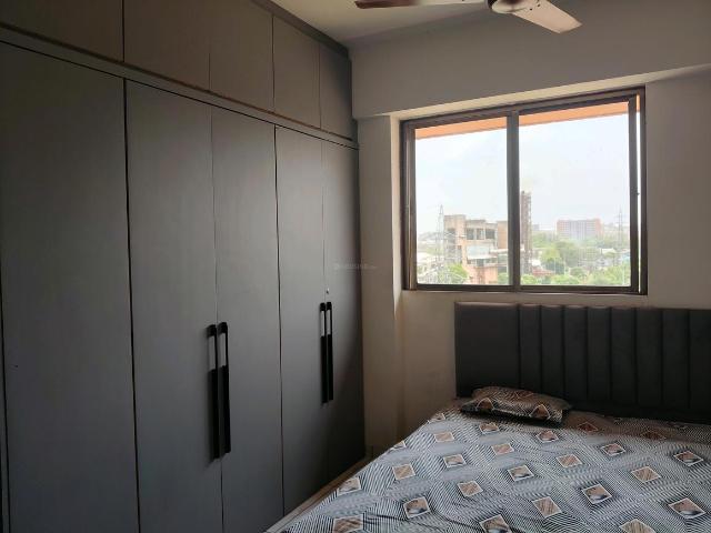 Flat for rent in Gota, Gujarat