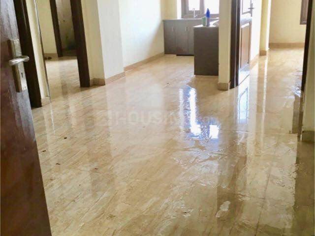 Flat for rent in Deri