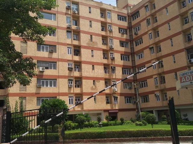 Flat for sale in West Delhi, Deri