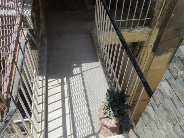 Flat for sale in South West Delhi, Deri