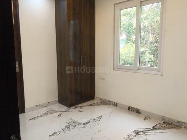 Flat for sale in South West Delhi, Deri