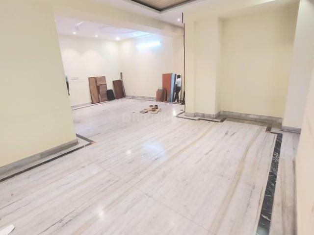 Flat for sale in Dhakuria, Kolkata